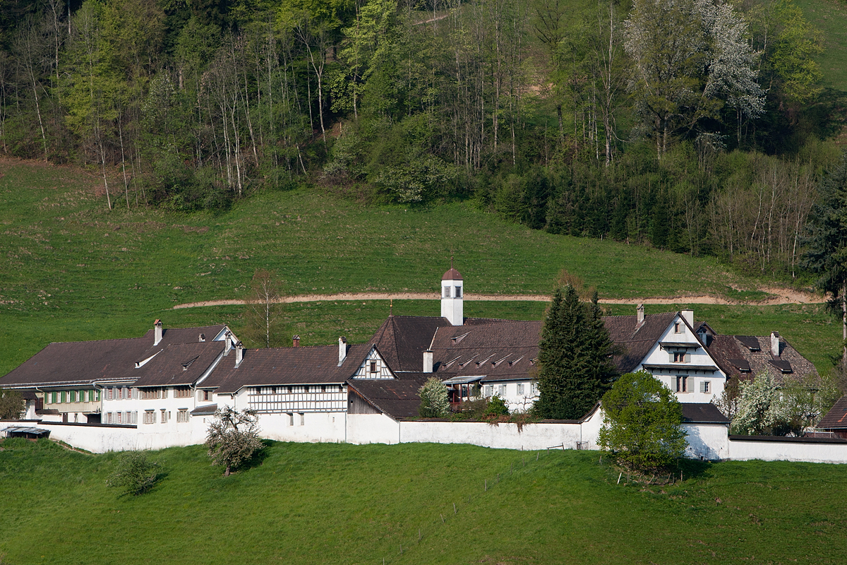 Das Klösterchen Wattwil (SG), in dem der Hof der Hoffnung betrieben wird. (Foto: Roland Zumbühl Wikimedia Commons)